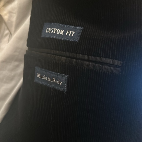 Saks Fifth Avenue Suit - Picture 4 of 4